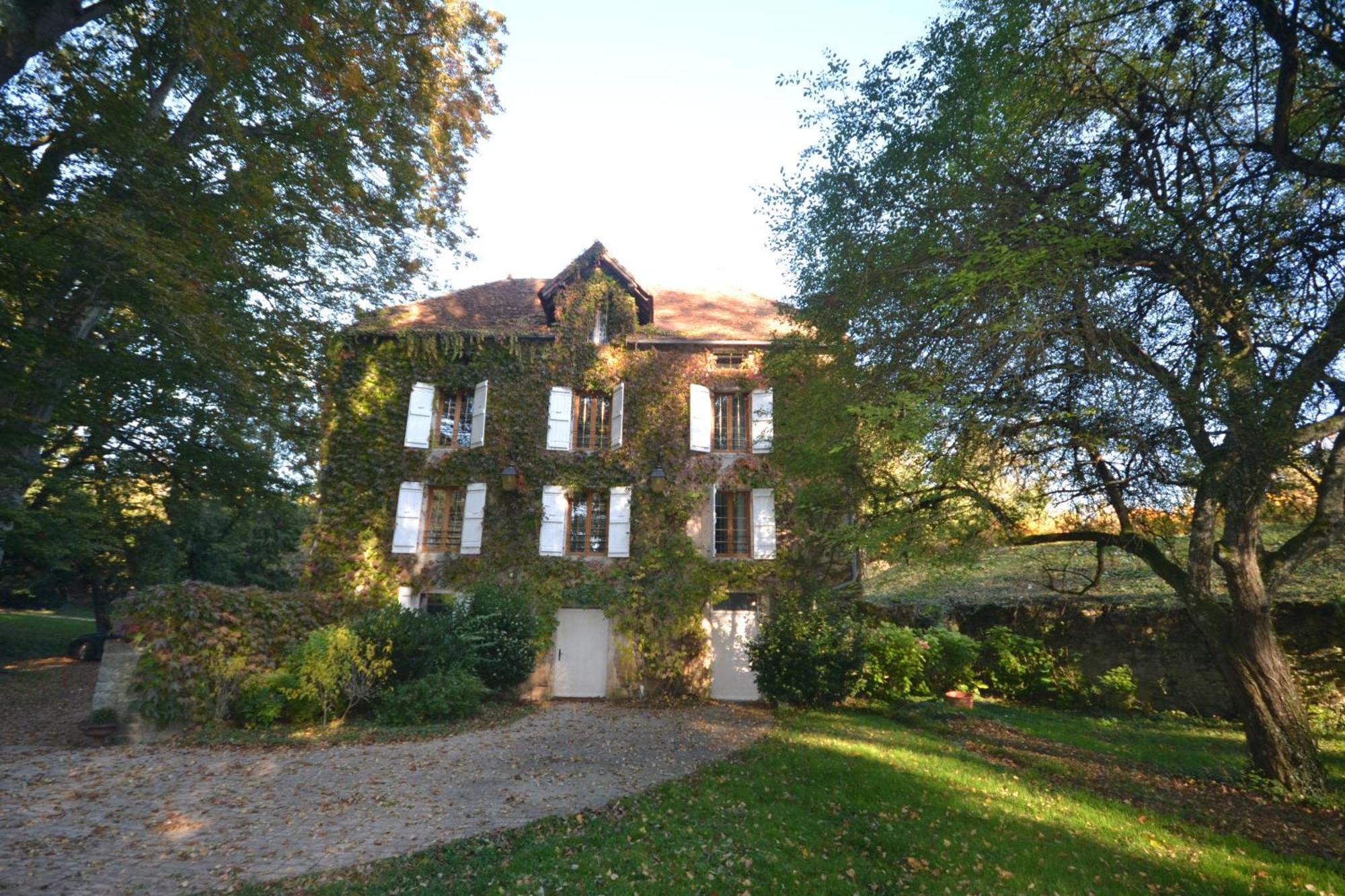 Bed and Breakfast Le Domaine De Moroges Exterior foto